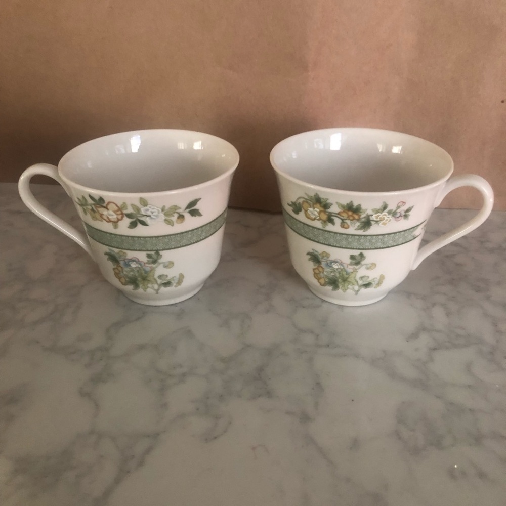 2 Tonkin by Royal Doulton Tea cups